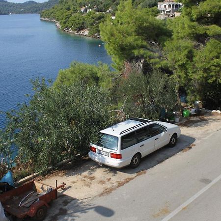 Apartments By The Sea Ubli, Lastovo - 8354 Uble Exterior photo