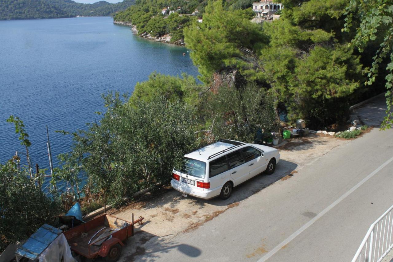 Apartments By The Sea Ubli, Lastovo - 8354 Uble Exterior photo